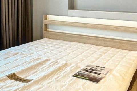 Кондоминиум с 1 спальней в Хуай Кванге, Бангкок, Таиланд № 132945 - фото 6