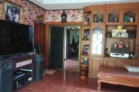 House in Chiang Rai, Thailand 4 bedrooms № 132940 - photo 7