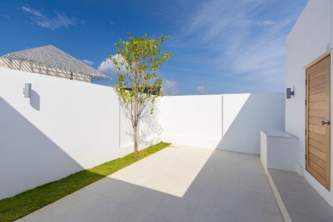 Villa in Bang Tao, Thailand 4 bedrooms № 74283 - photo 15