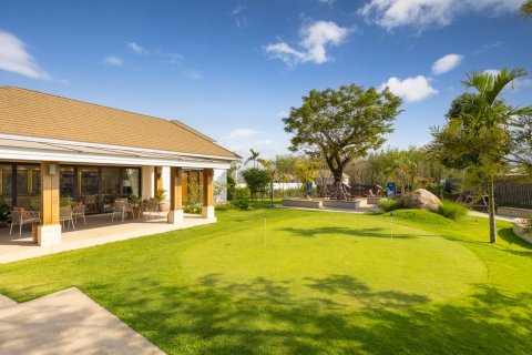 Villa in Bang Tao, Thailand 4 bedrooms № 74283 - photo 9