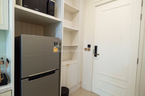 Кондоминиум с 1 спальней в Саттахипе, Таиланд № 132203 - фото 2