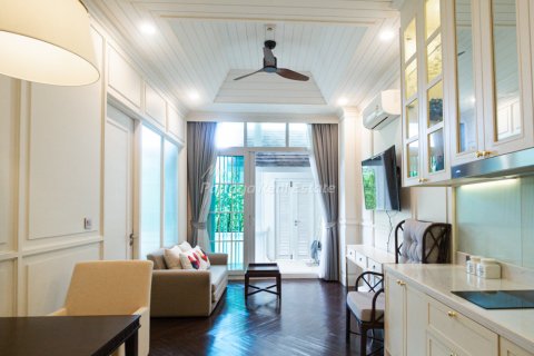 Кондоминиум с 1 спальней в Саттахипе, Таиланд № 132203 - фото 1