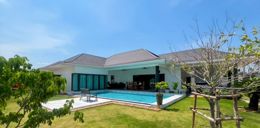 Villa à Hua Hin, Thaïlande 3 chambres № 121115