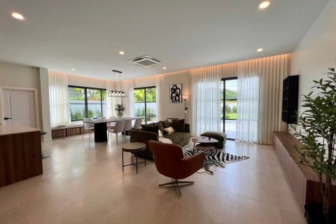 Villa à Pattaya, Thaïlande 3 chambres № 123312 - photo 28