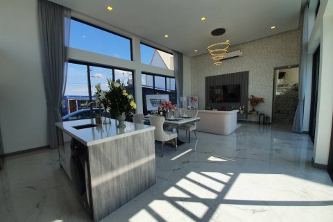 Villa in Pattaya, Thailand 3 bedrooms № 123308 - photo 3