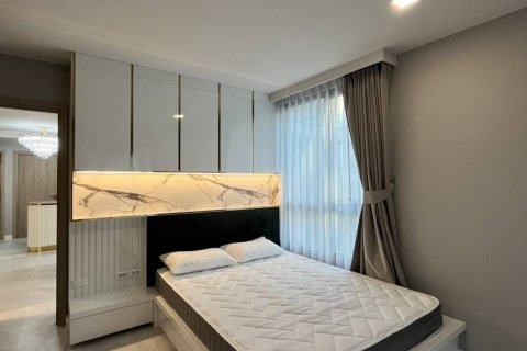 Condo in Din Daeng, Bangkok, Thailand, 2 bedrooms  № 132594 - photo 5
