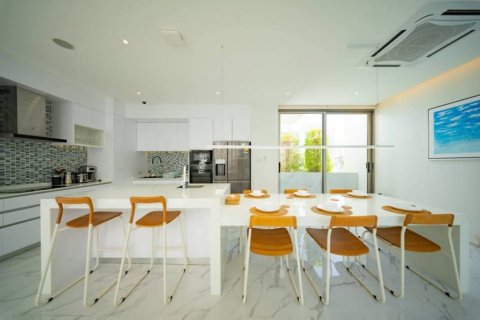 Вилла в Пхукете, Таиланд с 3 спальнями  № 132819 - фото 4