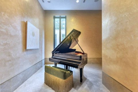 Дуплекс в Бангкоке, Таиланд с 3 спальнями  № 132814 - фото 7