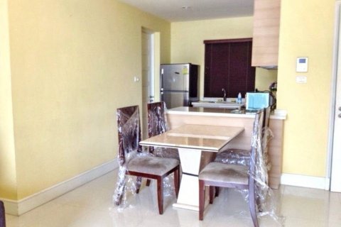 Кондоминиум с 2 спальнями в Бангкоке, Таиланд № 132815 - фото 2