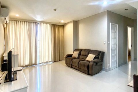 Кондоминиум с 2 спальнями в Бангкоке, Таиланд № 132818 - фото 1