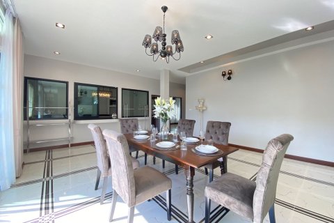 Дом в Чиангмае, Таиланд с 5 спальнями  № 80607 - фото 9