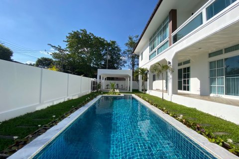House in Chiang Mai, Thailand 5 bedrooms № 80607 - photo 4