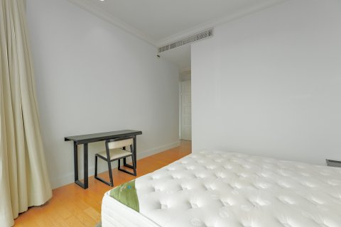 Condo in Watthana, Bangkok, Thailand, 2 bedrooms  № 126566 - photo 9