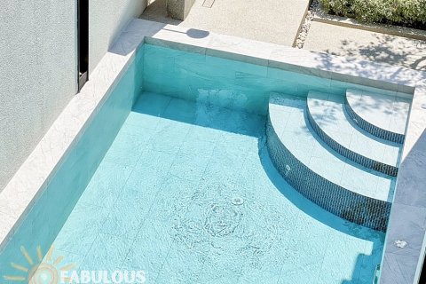 Villa in Kamala, Thailand 3 bedrooms № 124367 - photo 10