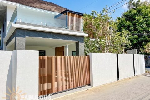 Villa in Kamala, Thailand 3 bedrooms № 124367 - photo 6
