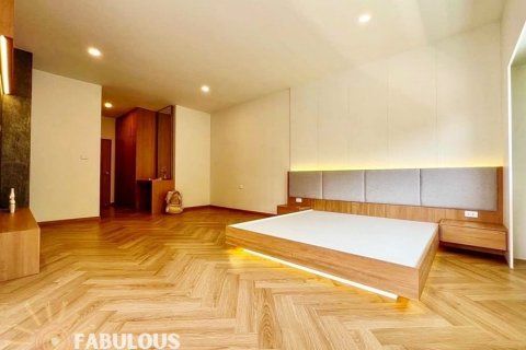 Villa in Kamala, Thailand 3 bedrooms № 124367 - photo 20