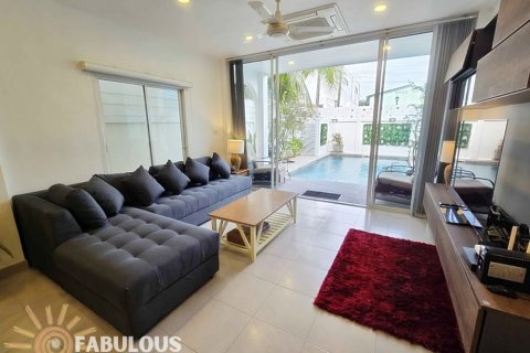 Villa in Kathu, Thailand 4 bedrooms № 124366 - photo 15