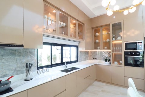 Villa in Pattaya, Thailand 3 bedrooms № 123167 - photo 4