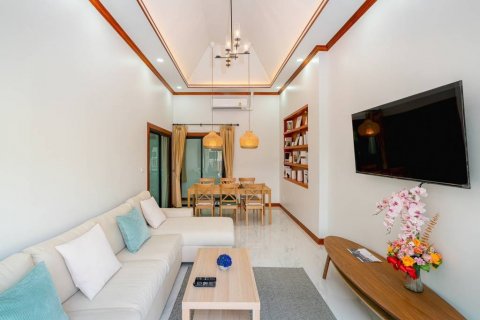 Villa in Pran Buri, Thailand 3 bedrooms № 104786 - photo 4