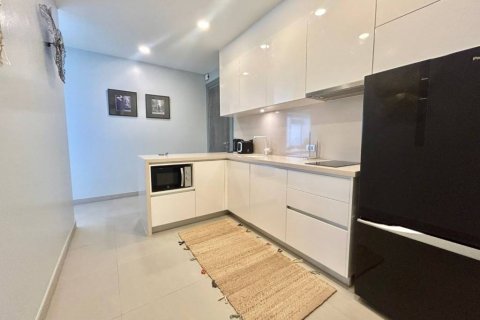 Condo in Bang Tao, Thailand, 3 bedrooms  № 121129 - photo 7