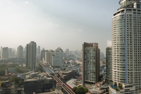 Condo in Phra Khanong, Bangkok, Thailand, 1 bedroom  № 143253 - photo 11