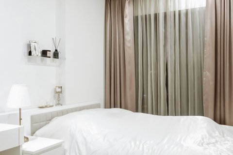 Condo in Phra Khanong, Bangkok, Thailand, 1 bedroom  № 143253 - photo 7