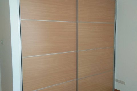 Condo in Bangkok, Thailand, 2 bedrooms  № 143256 - photo 10