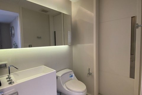 Condo in Bangkok, Thailand, 1 bedroom  № 143255 - photo 6