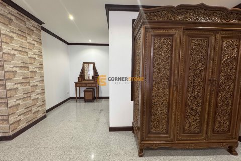 Студия в кондо на Пляж Джомтьен, Паттайя, Таиланд № 124126 - фото 15