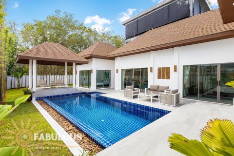Villa in Rawai, Thailand 4 bedrooms № 124323 - photo 4