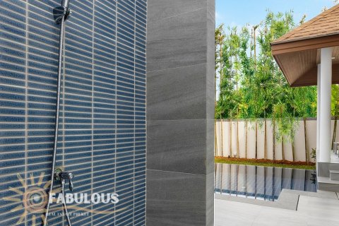 Villa in Rawai, Thailand 4 bedrooms № 124323 - photo 20