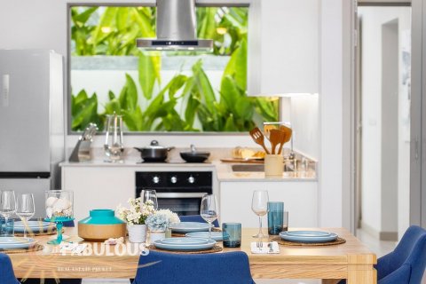 Villa in Rawai, Thailand 4 bedrooms № 124323 - photo 12