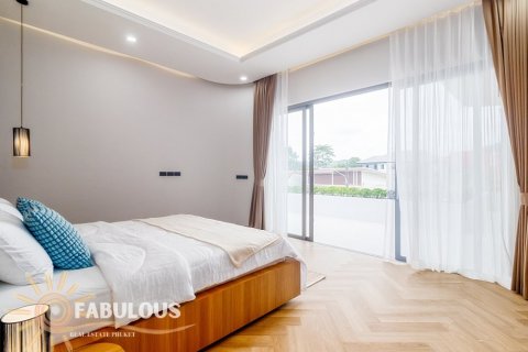 Villa in Phuket, Thailand 4 bedrooms № 124326 - photo 4
