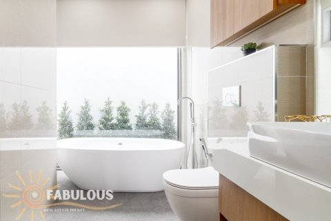 Villa in Phuket, Thailand 4 bedrooms № 124326 - photo 12