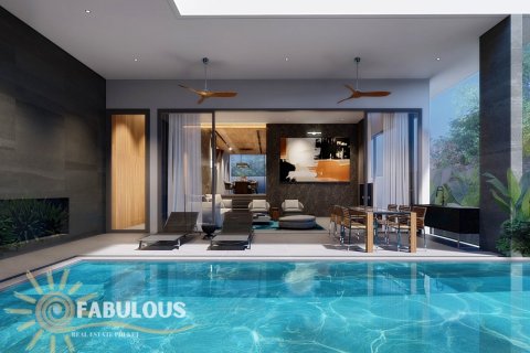 Villa in Kamala, Thailand 4 bedrooms № 124322 - photo 1