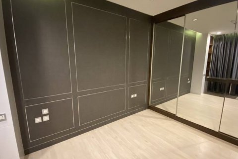 Condo in Bangkok, Thailand, 2 bedrooms  № 86557 - photo 5