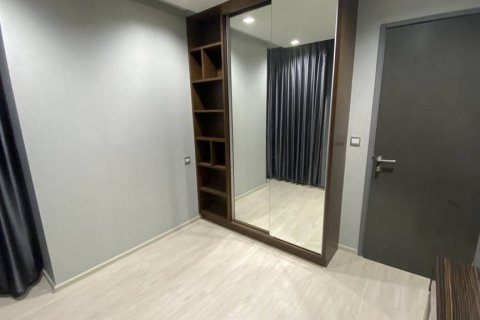 Condo in Bangkok, Thailand, 2 bedrooms  № 86557 - photo 4