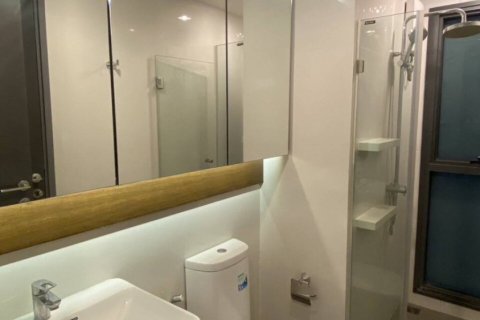 Condo in Bangkok, Thailand, 2 bedrooms  № 86557 - photo 8