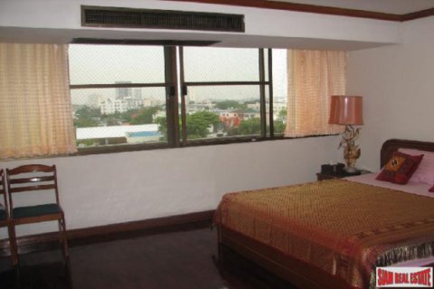 Квартира в Бангкоке, Таиланд с 5 спальнями  № 125640 - фото 14