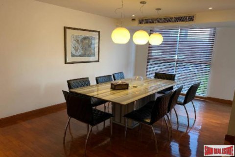 Квартира в Бангкоке, Таиланд с 3 спальнями  № 125642 - фото 27