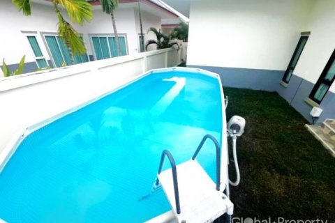 Дом в Паттайе, Таиланд с 3 спальнями  № 124187 - фото 5