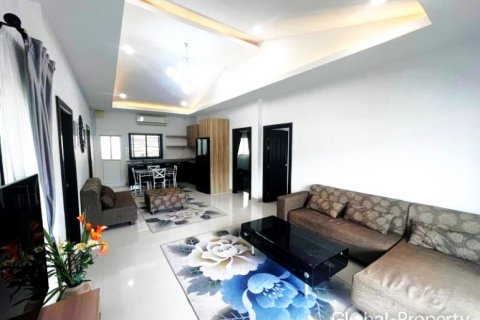 Дом в Паттайе, Таиланд с 3 спальнями  № 124187 - фото 6