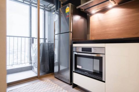 Condo in Bangkok, Thailand, 1 bedroom  № 119755 - photo 9