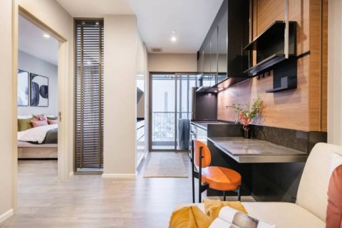 Condo in Bangkok, Thailand, 1 bedroom  № 119755 - photo 2