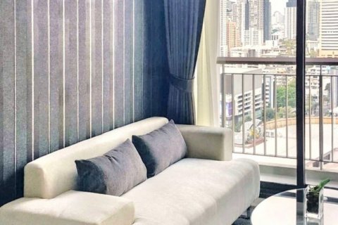 Кондоминиум с 1 спальней в Пхракханонге, Бангкок, Таиланд № 119756 - фото 1