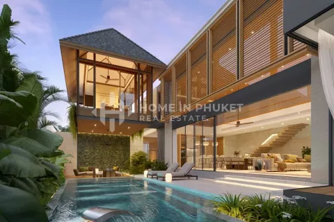 House in Phuket, Thailand 4 bedrooms № 131478 - photo 1