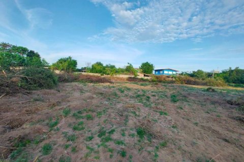 Land in Bang Sare, Thailand № 104272 - photo 1