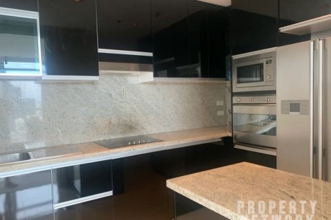 Condo à Pathum Wan, Bangkok, Thaïlande, 3 chambres  № 123624 - photo 5