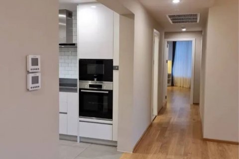 Condo in Pathum Wan, Bangkok, Thailand, 3 bedrooms  № 123626 - photo 14