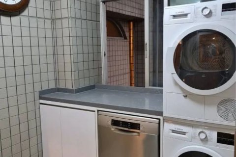 Condo in Pathum Wan, Bangkok, Thailand, 3 bedrooms  № 123626 - photo 15